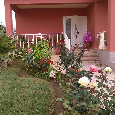 Casa Lusa Villa *